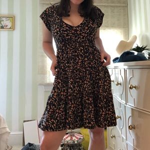 Tiered floral flowy dress!